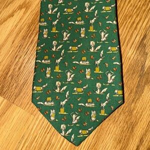 Salvatore Ferragamo Green 100% Silk Fox‎ Necktie Made in Italy